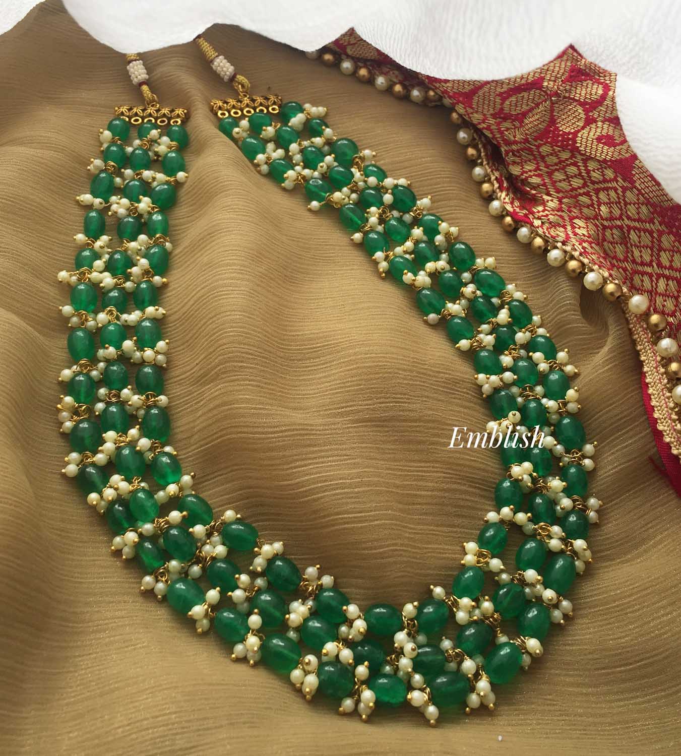 Beads Layer Neckpiece .- Green